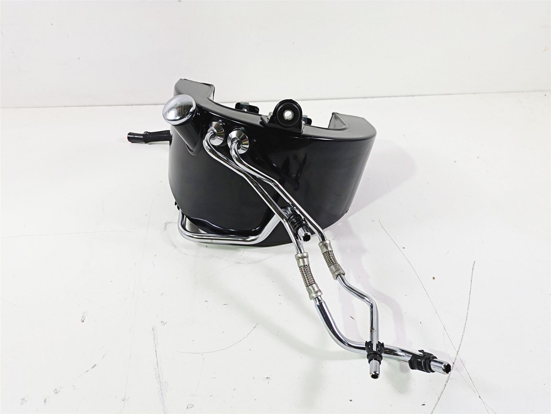 2017 Harley FLS Softail Slim Oil Tank Reservoir + Hoses Lines Set 62492-01A {{ shop.shopifyCountryName }} - Mototech271