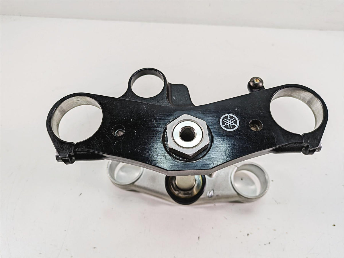 2007 Yamaha R1 YZFR1 Upper Lower Triple Tree Set 4C8-23340-00-00 4C8-23435-10-00 {{ shop.shopifyCountryName }} - Mototech271