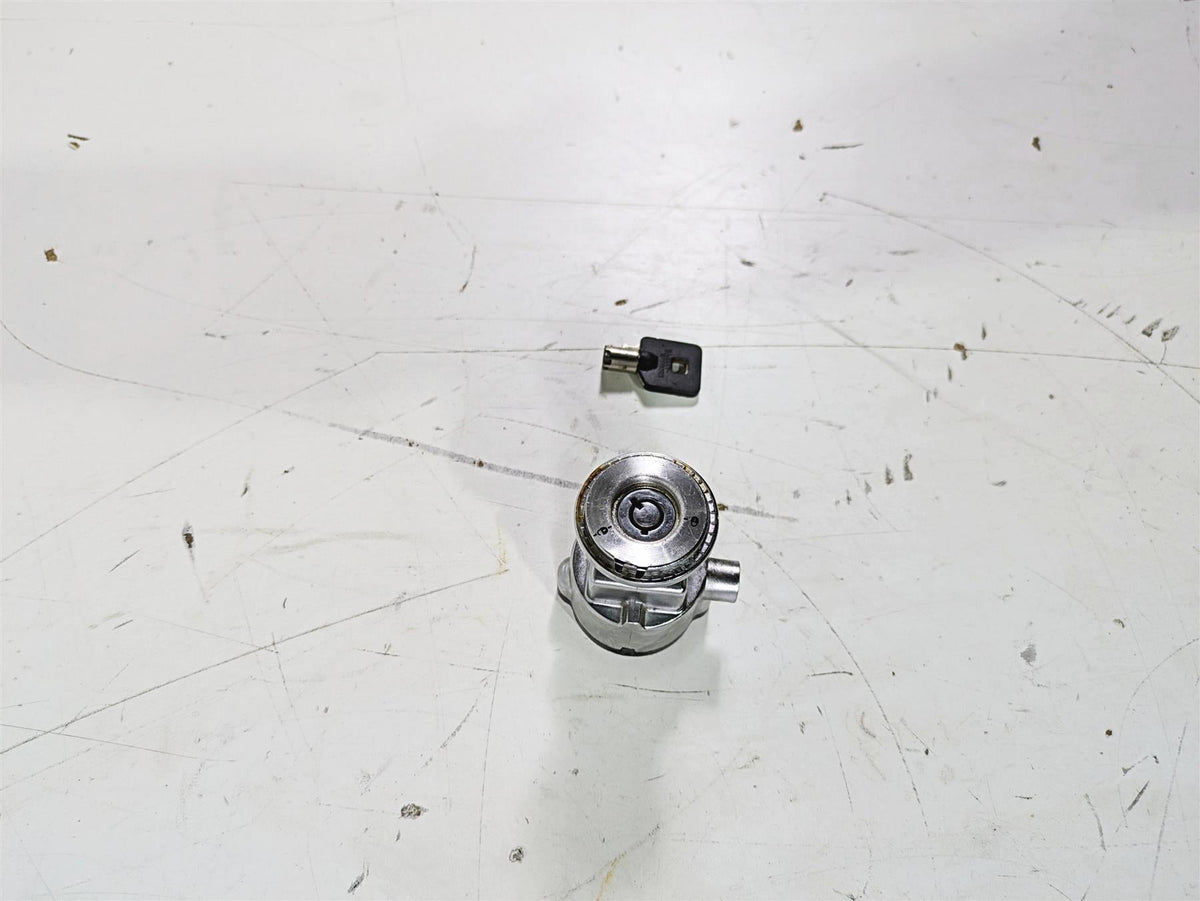 2015 Harley FXDL Dyna Low Rider Steering Fork Key Lock 71475-06B {{ shop.shopifyCountryName }} - Mototech271