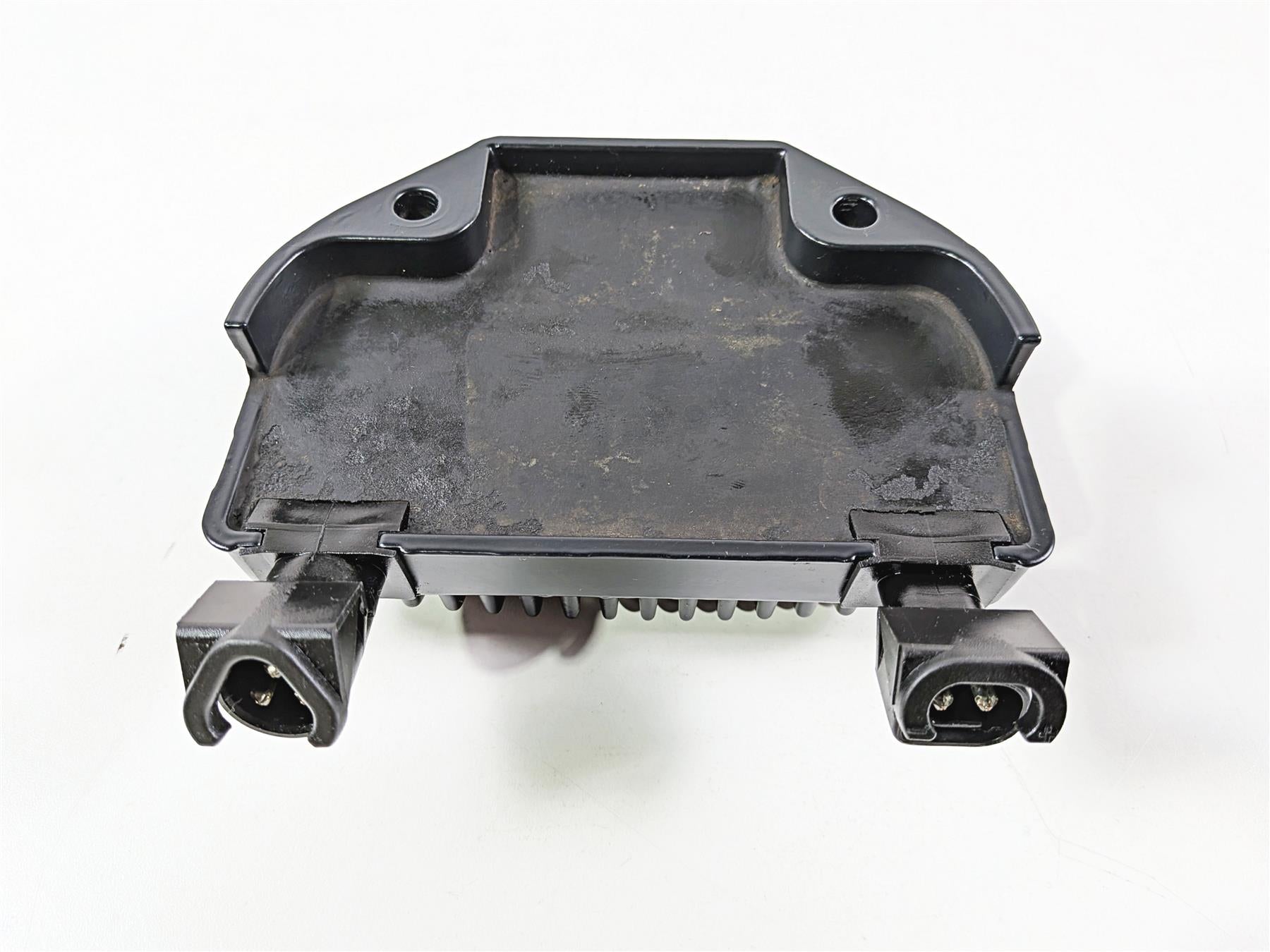 2011 Harley FXDF Dyna Fat Bob Rectifier Voltage Regulator 74631-08A {{ shop.shopifyCountryName }} - Mototech271