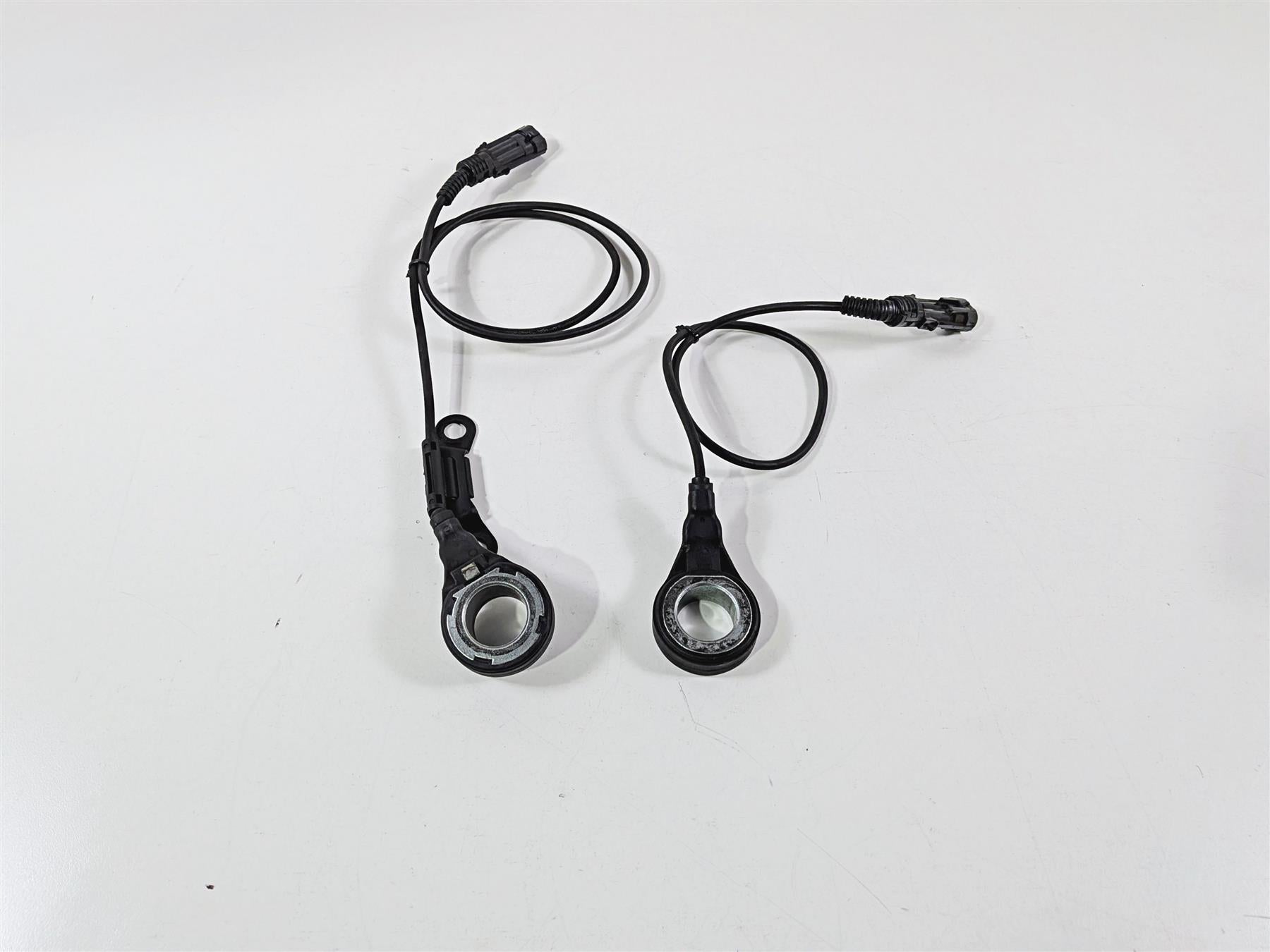 2017 Harley Touring FLHXS Street Glide Front Rear Abs Sensor Set 32700015 {{ shop.shopifyCountryName }} - Mototech271