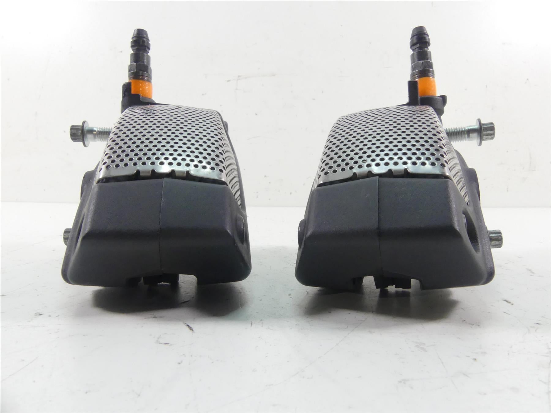 2012 Harley VRSCF Muscle Rod Front Brake Caliper + Lines Set 44731-08 44732-08 {{ shop.shopifyCountryName }} - Mototech271