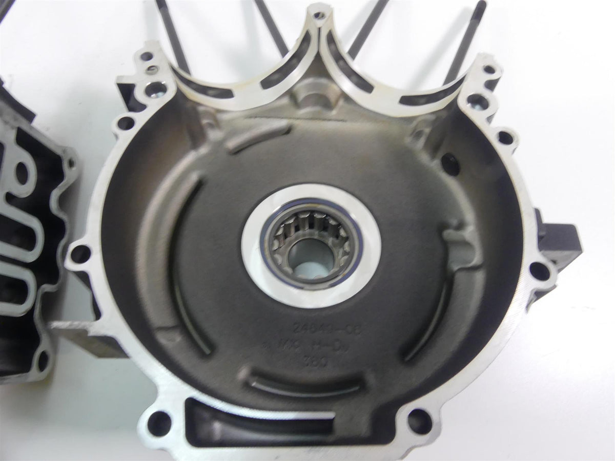 2013 Harley Touring FLHX Street Glide Engine Crankcase Crank Case Set 24653-06A {{ shop.shopifyCountryName }} - Mototech271