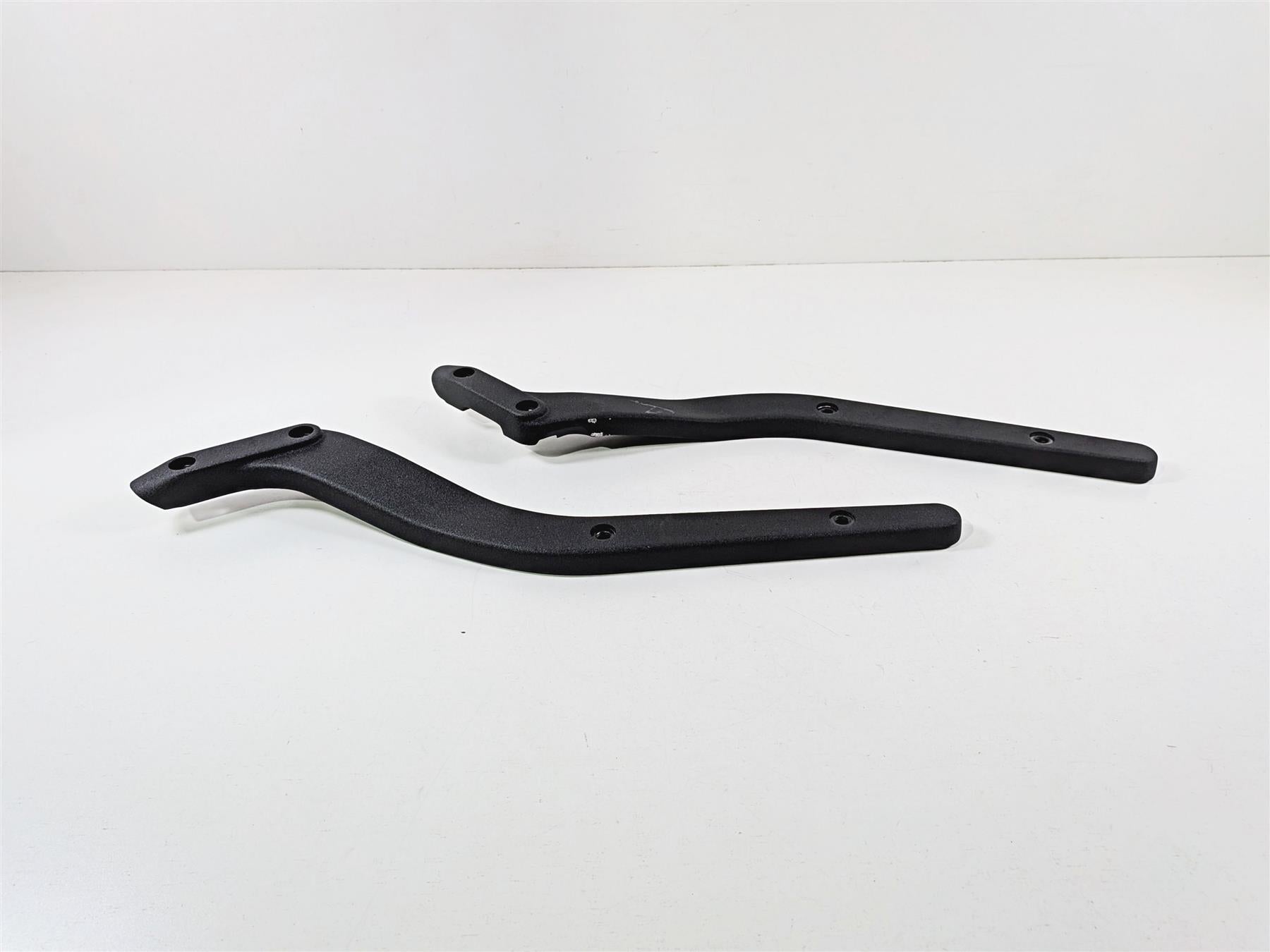 2024 Harley Softail FXLRST Low Rider Rear Fender Struts Braces 59500998 59500999 {{ shop.shopifyCountryName }} - Mototech271