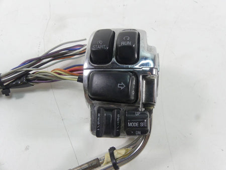 2006 Harley Touring FLHCU SE CVO Right Control Switch Start Cruise -Read 71589-9 {{ shop.shopifyCountryName }} - Mototech271