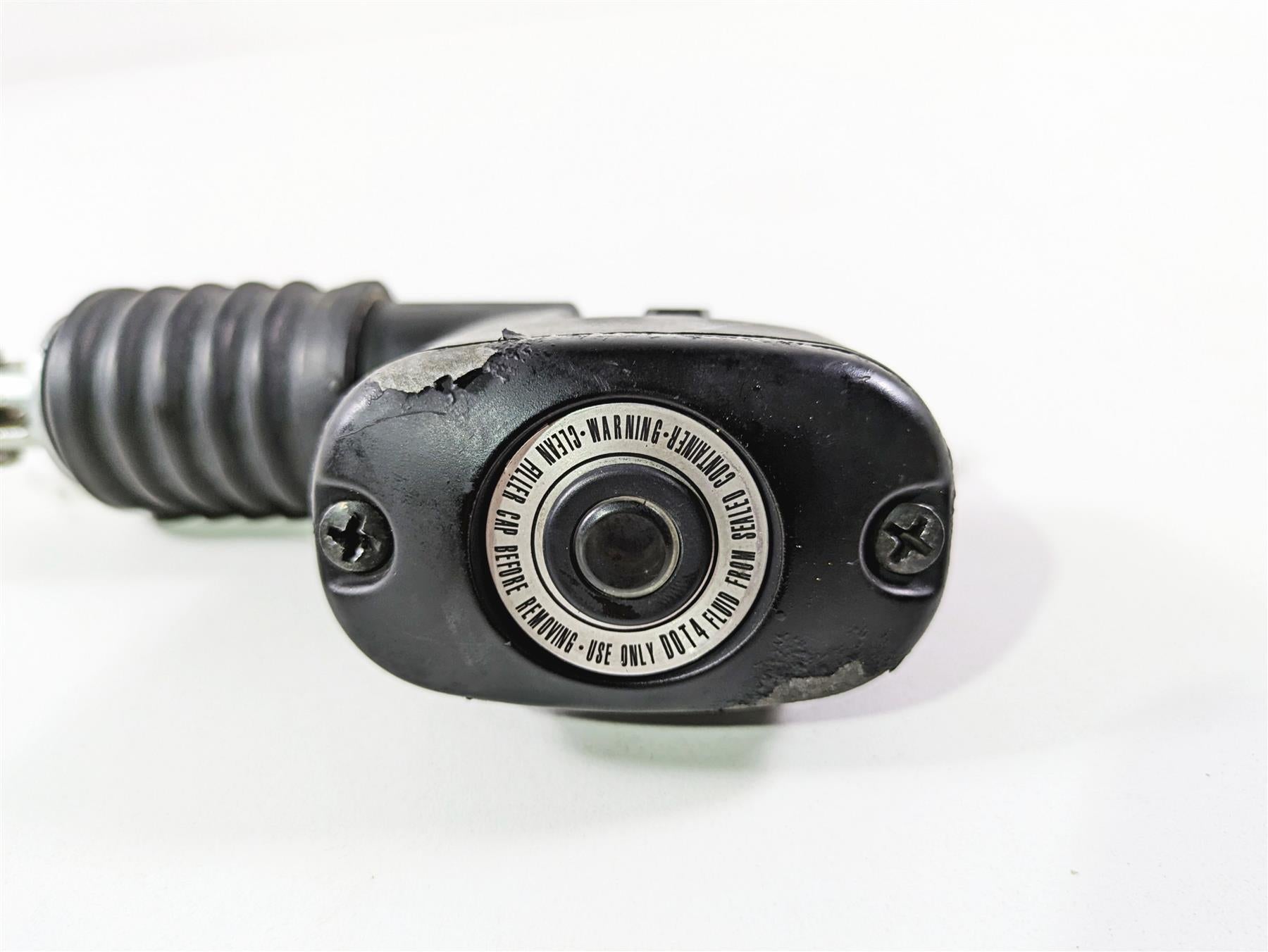 2009 Harley FLSTSB Cross Bones Rear Brake Master Cylinder 41767-05E {{ shop.shopifyCountryName }} - Mototech271