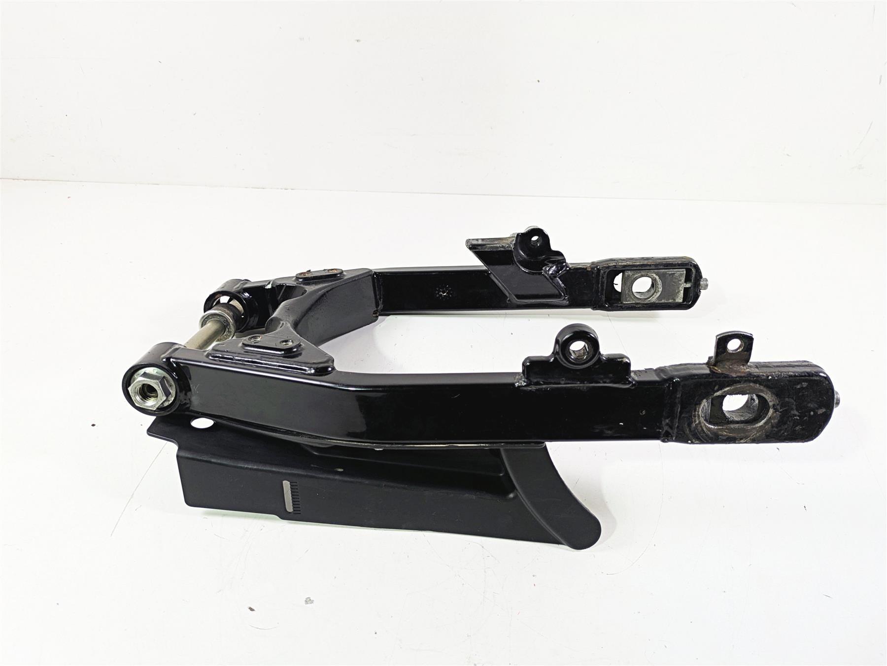 2011 Harley FXDC Dyna Super Glide Rear Swingarm Swing Arm 47820-10 {{ shop.shopifyCountryName }} - Mototech271