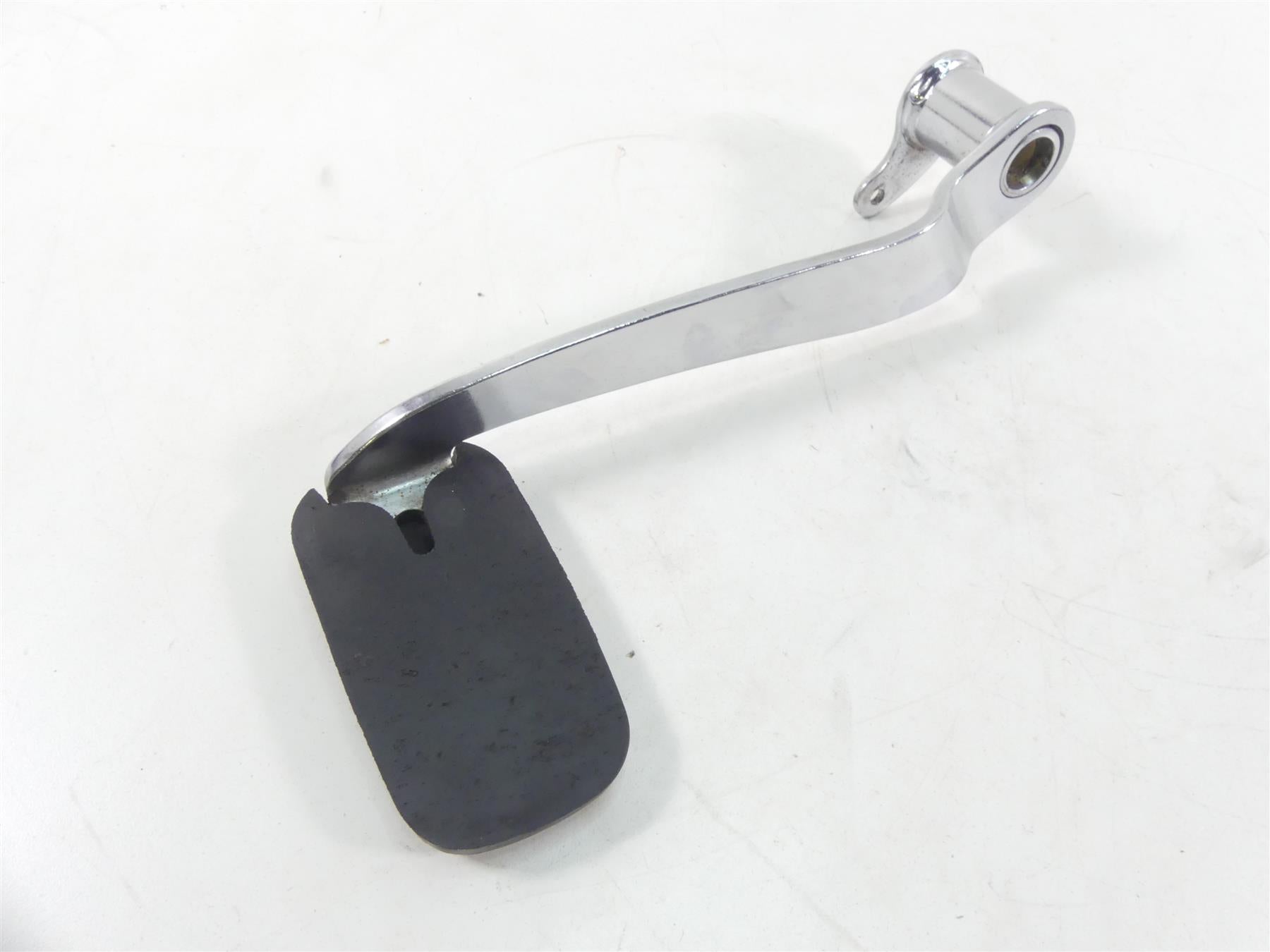 2001 Harley Touring FLHRCI Road King Rear Brake Lever Pedal 42407-87C {{ shop.shopifyCountryName }} - Mototech271