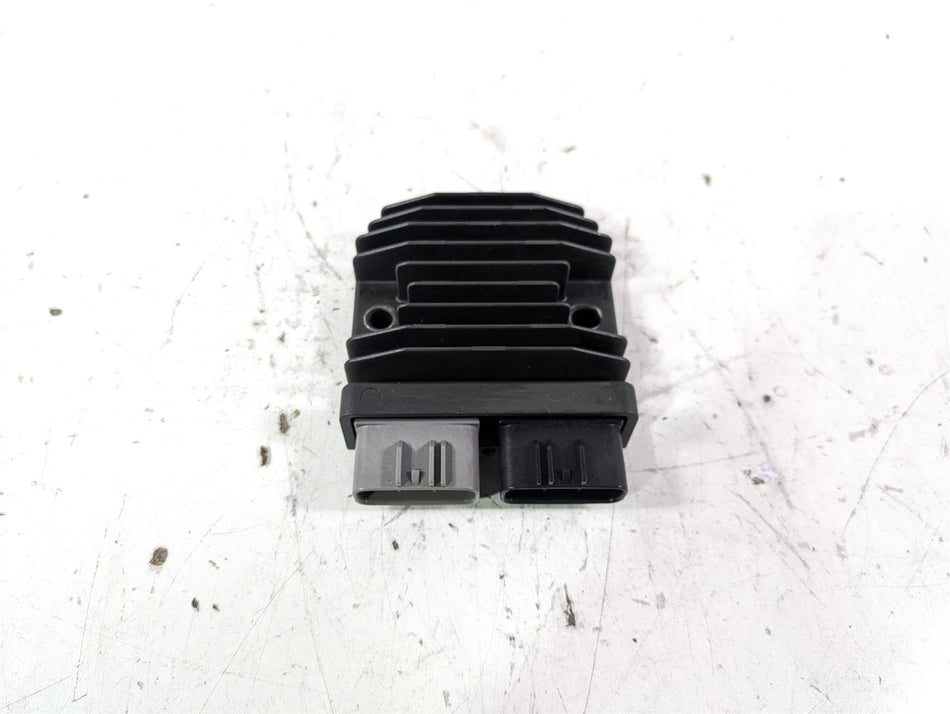 2022 BMW R1250 RT K052 Rectifier Voltage Regulator Set FH027AB 12319467618 {{ shop.shopifyCountryName }} - Mototech271