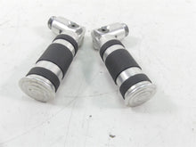 Load image into Gallery viewer, 2001 Indian Centennial Scout Rear Aluminum Passenger Footpeg Set 41-060 | Mototech271
