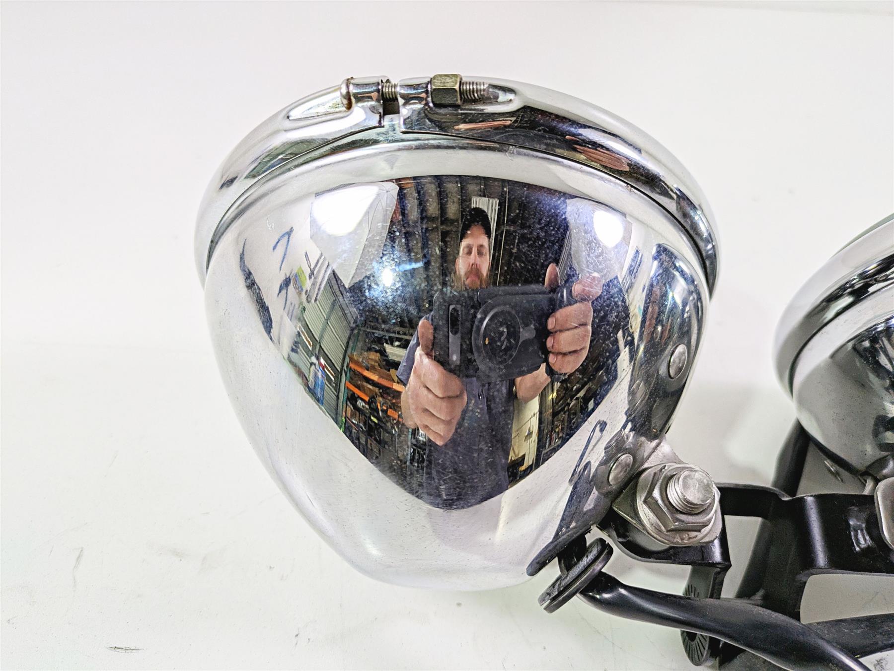 2006 Triumph Rocket 3 Headlight Head Light Lamp & Mounts T2700634 T2701000 {{ shop.shopifyCountryName }} - Mototech271