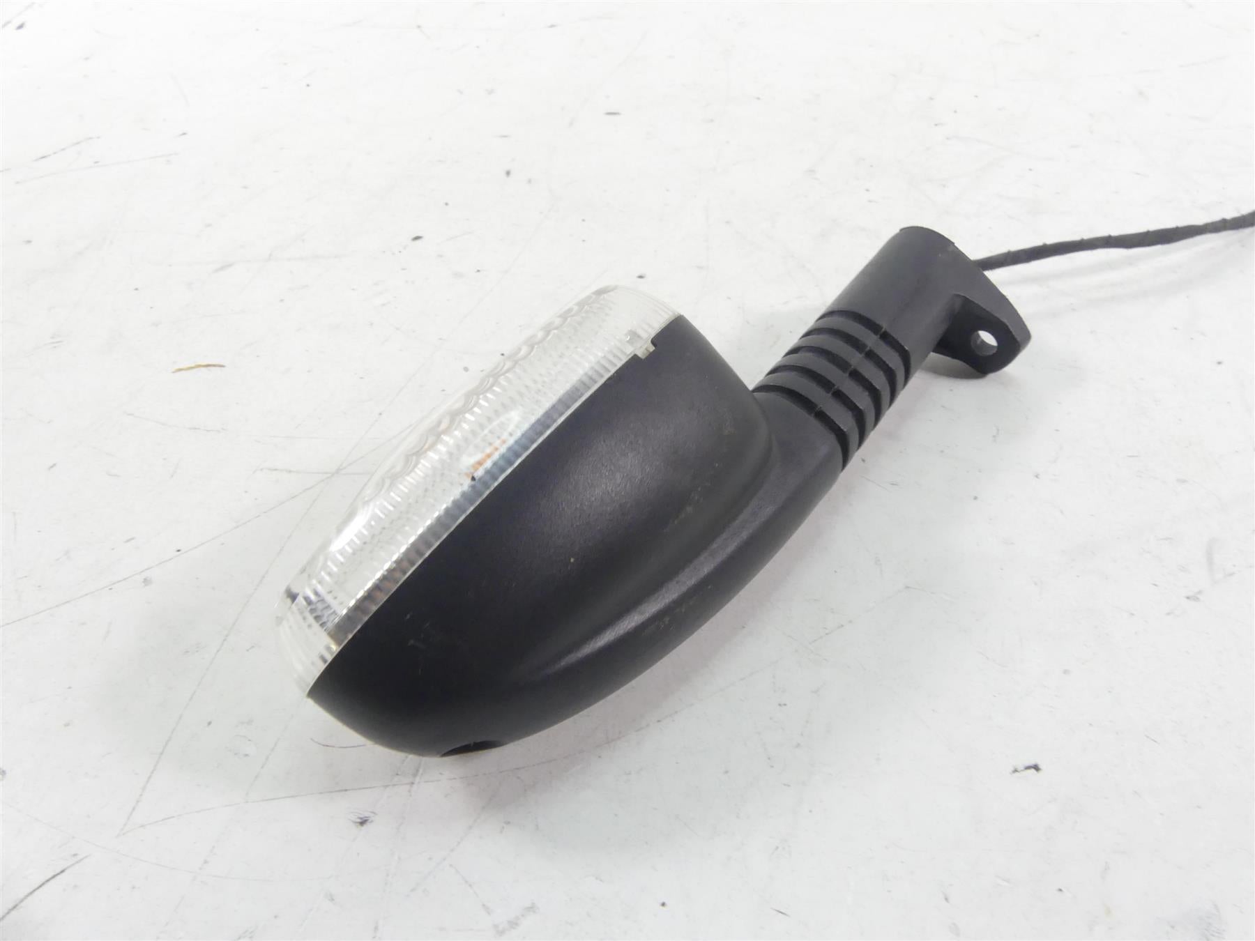 2008 BMW R1200GS K25 Front Right Blinker Turn Signal Indicator 63137684528 {{ shop.shopifyCountryName }} - Mototech271