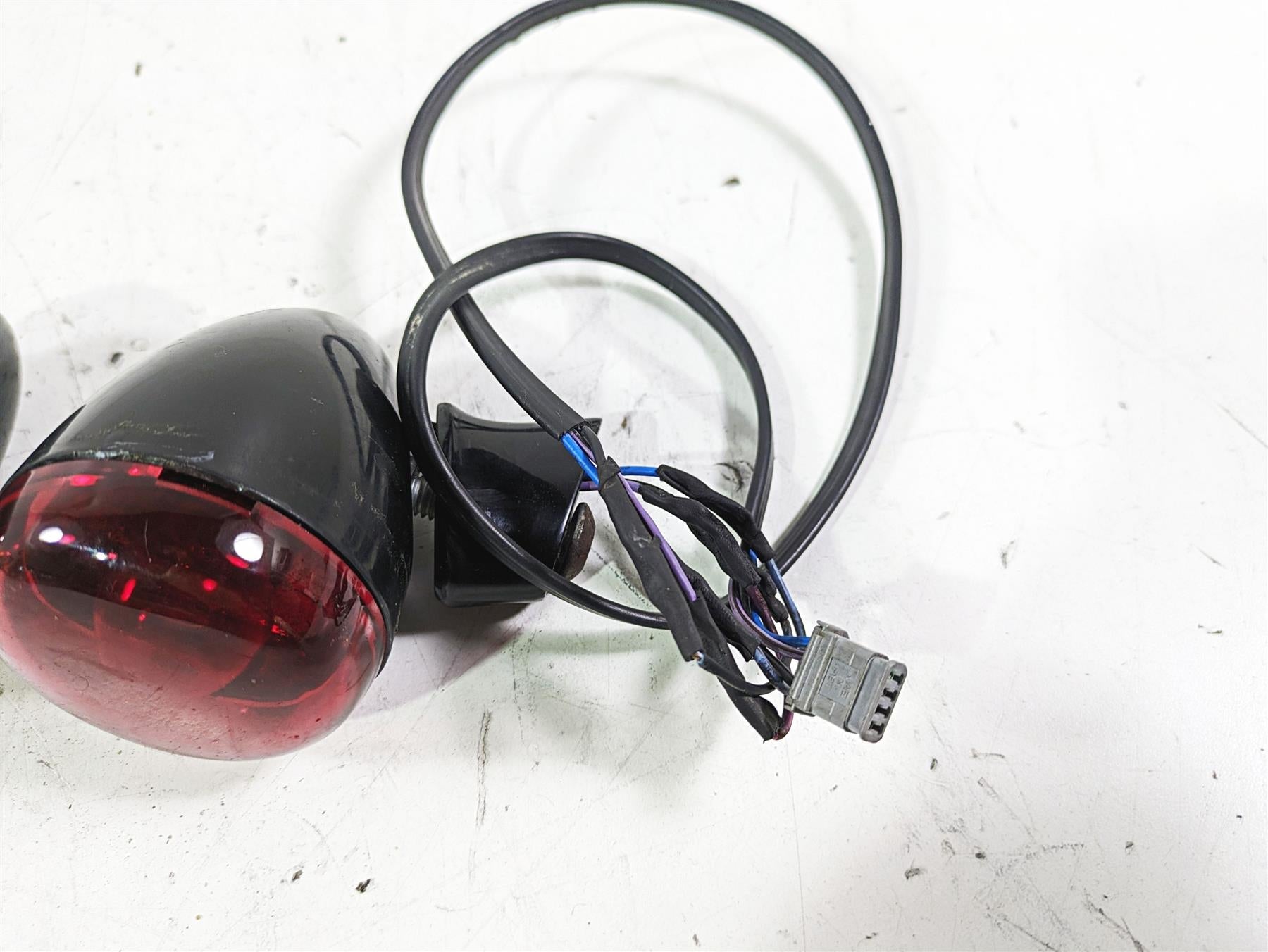 2021 Harley Softail FLSL Slim Rear Blinker Turn Signal Set 67800965 {{ shop.shopifyCountryName }} - Mototech271