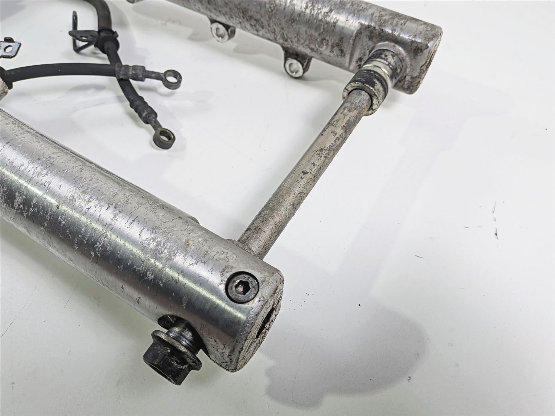 2007 Yamaha XVS1100 V-Star Custom Straight Front Fork Tree Set Read 5KS-23102-10 {{ shop.shopifyCountryName }} - Mototech271