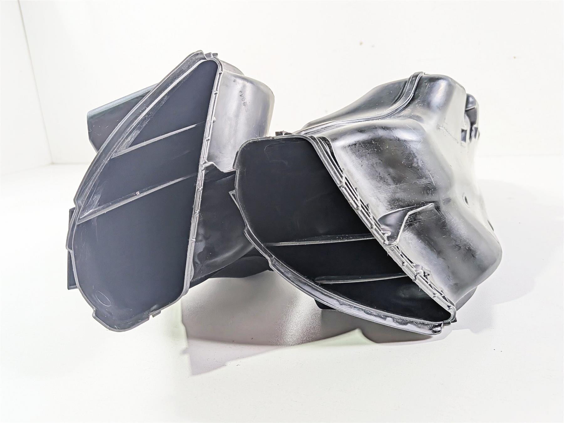2024 Suzuki GSXR600 Air Intake Ram Scoop Duct Set 94420-14J00 94430-14J00 {{ shop.shopifyCountryName }} - Mototech271