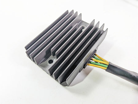 2003 Honda V-Twin VTX1800 C Rectifier Voltage Regulator SH579C-12 31600-MCH-000 {{ shop.shopifyCountryName }} - Mototech271