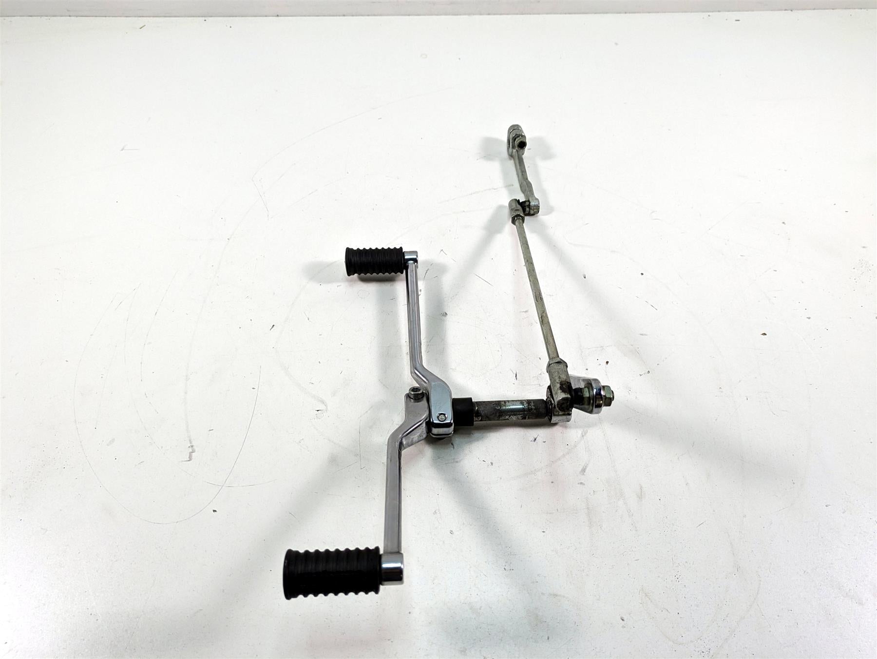 2006 Harley Touring FLHTCUI Electra Glide Toe Heel Shifter Linkage Set 33895-82E {{ shop.shopifyCountryName }} - Mototech271