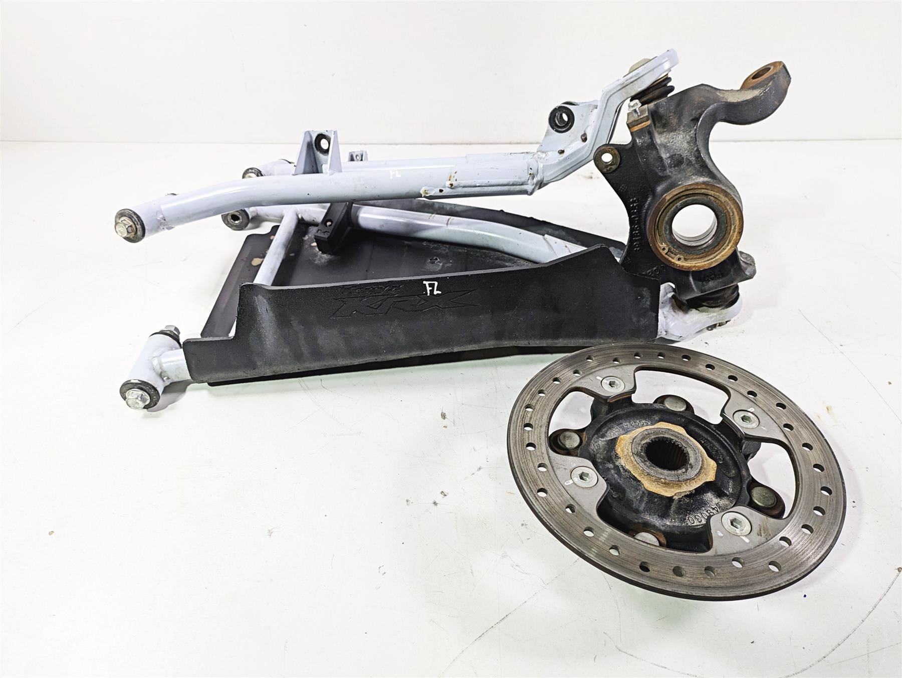 2020 Kawasaki Teryx KRX KRF 1000 Front Left Knee Assembly 39007-0426 39007-0424 {{ shop.shopifyCountryName }} - Mototech271