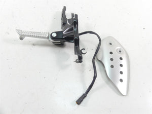2017 Triumph Thruxton 1200 R Right Front Footpeg Foot Peg + Bracket T2081084 | Mototech271