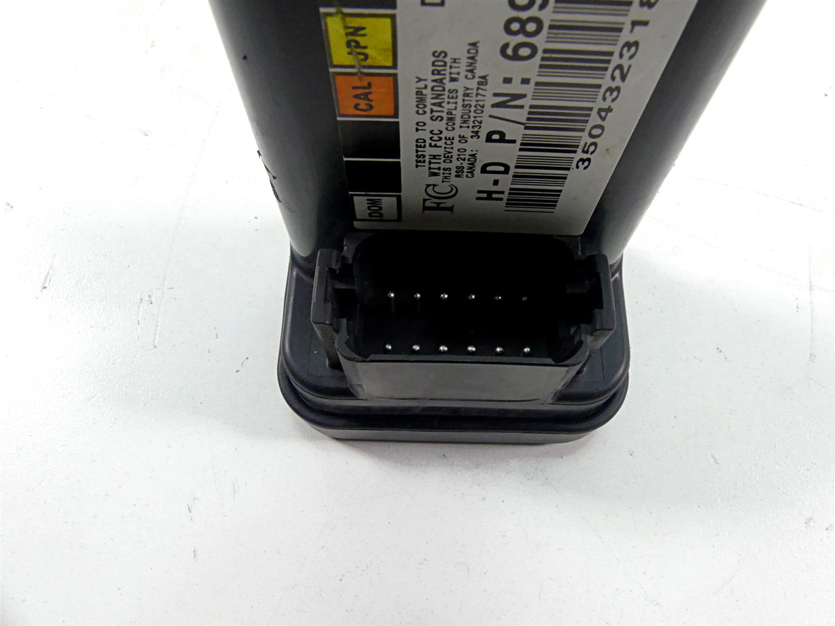 2005 Harley VRSCSE CVO V-Rod Tssm Turn Signal Security Control Module 68922-00C {{ shop.shopifyCountryName }} - Mototech271