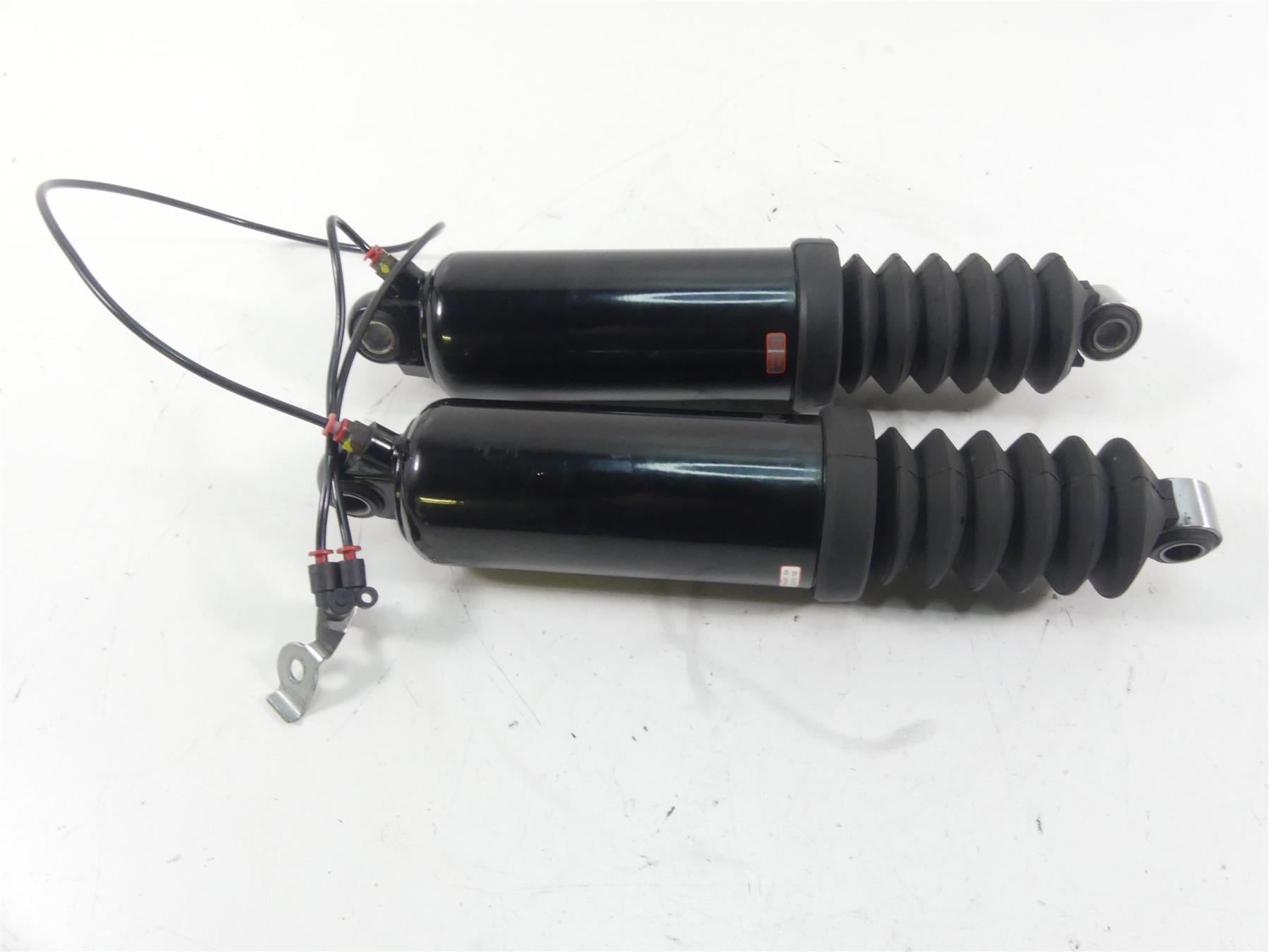 2012 Harley Touring FLHTP Electra Glide Rear Shock Damper Set 13" 54565-09 {{ shop.shopifyCountryName }} - Mototech271