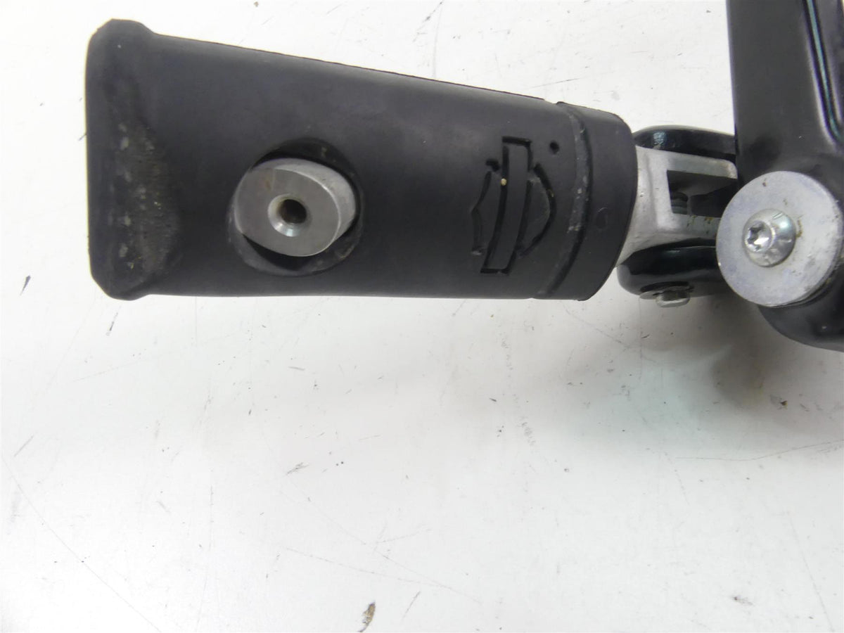 2018 Harley Softail FXBB Street Bob Right Foot Peg & Brake Pedal 50500601 {{ shop.shopifyCountryName }} - Mototech271
