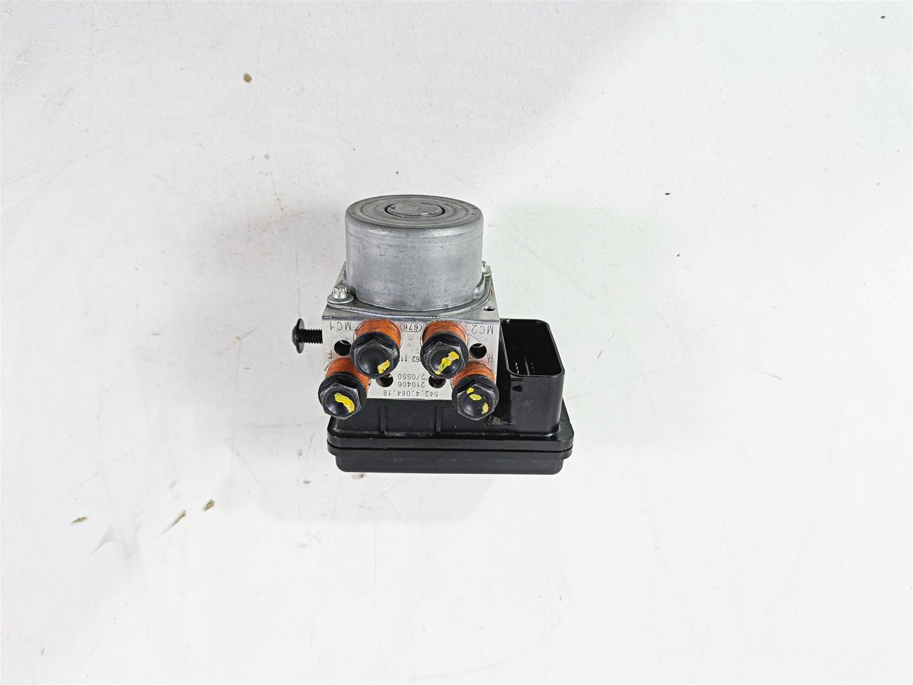 2022 Ducati Scrambler Desert Sled Abs Brake Pump Control Module 54240841B {{ shop.shopifyCountryName }} - Mototech271