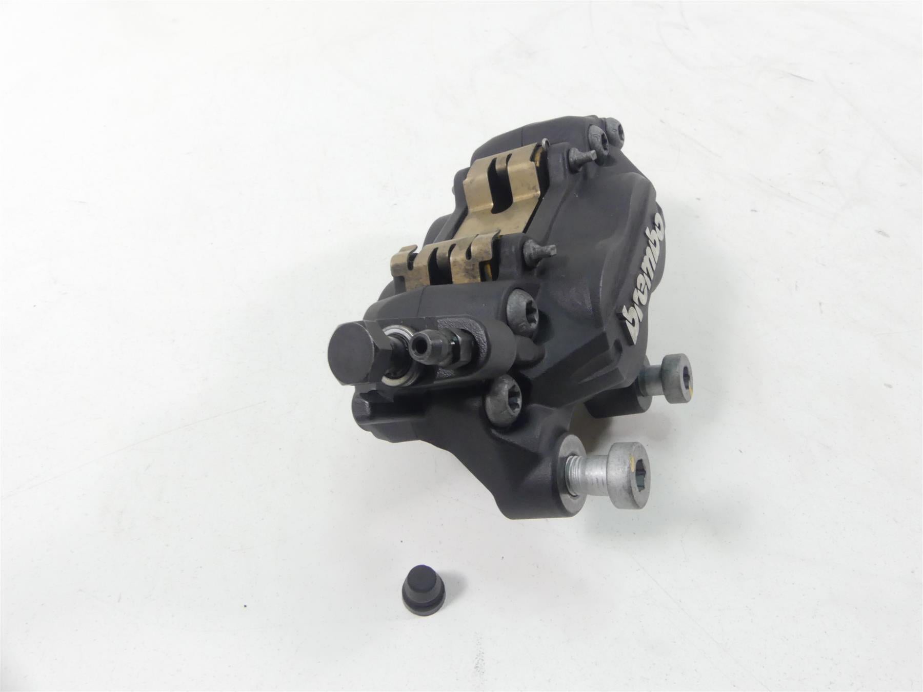 2019 Moto Guzzi V7 III Stone 750 Front Brembo Brake Caliper 2B001197 {{ shop.shopifyCountryName }} - Mototech271