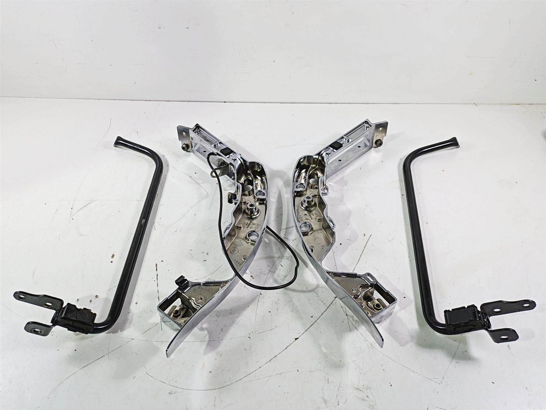2016 Harley Touring FLTRX Road Glide Saddlebag Chrome Support Set 90200503 {{ shop.shopifyCountryName }} - Mototech271