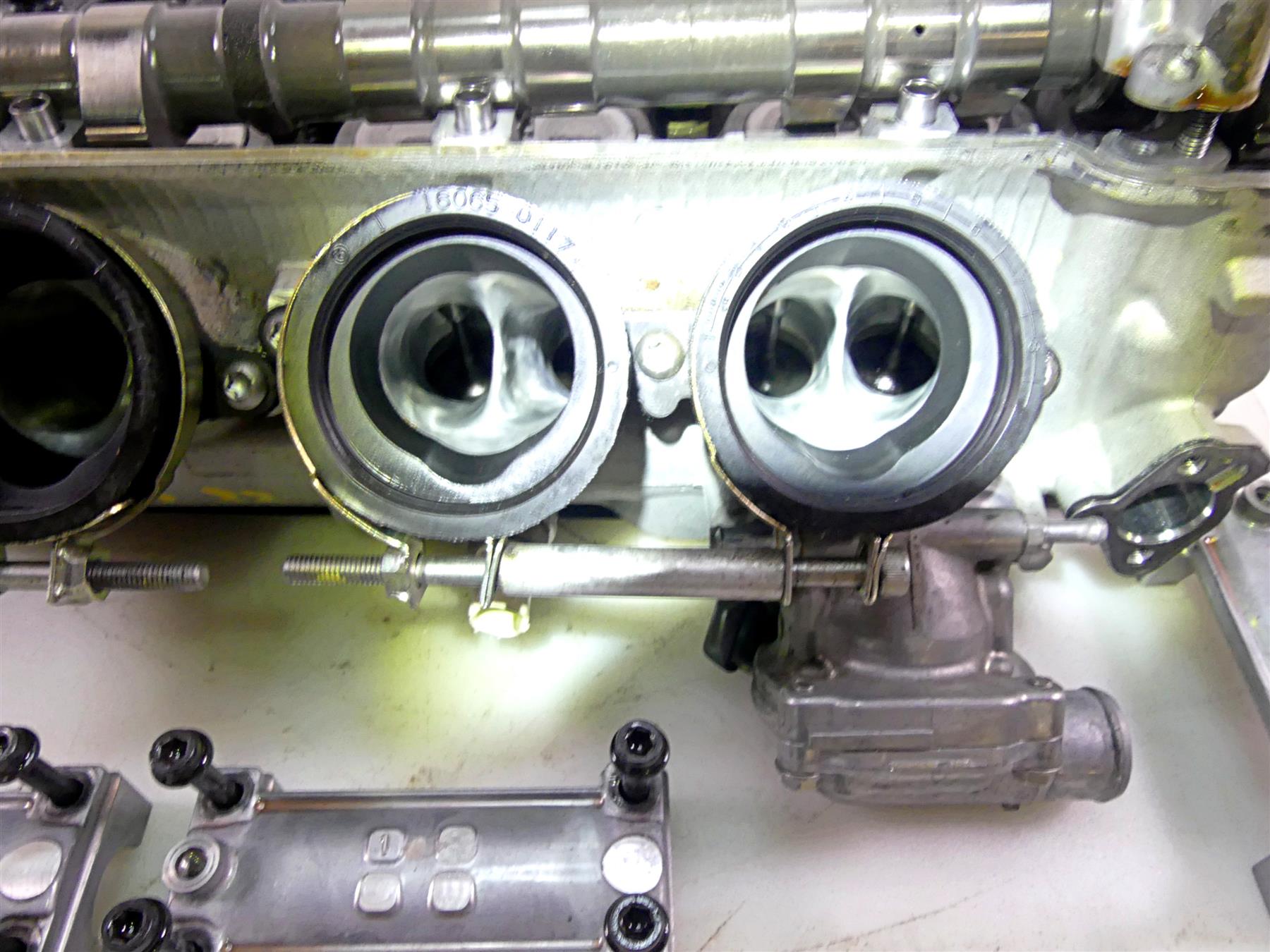 2012 Kawasaki ZX1400 ZX14R Ninja Cylinderhead Cylinder Head