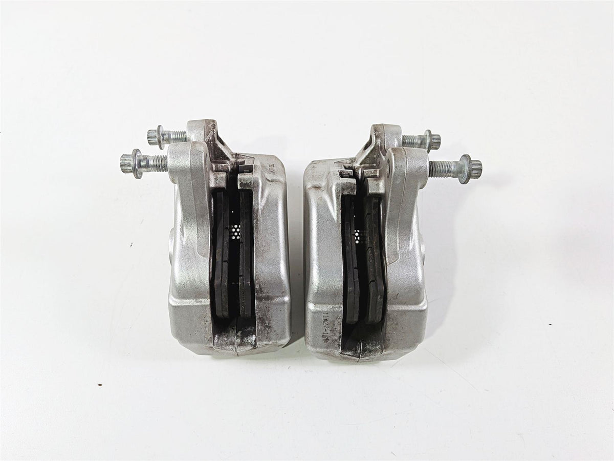 2011 Harley Touring FLHTCU CVO Electra Glide Front Brake Caliper Set 42938-08-Mototech271