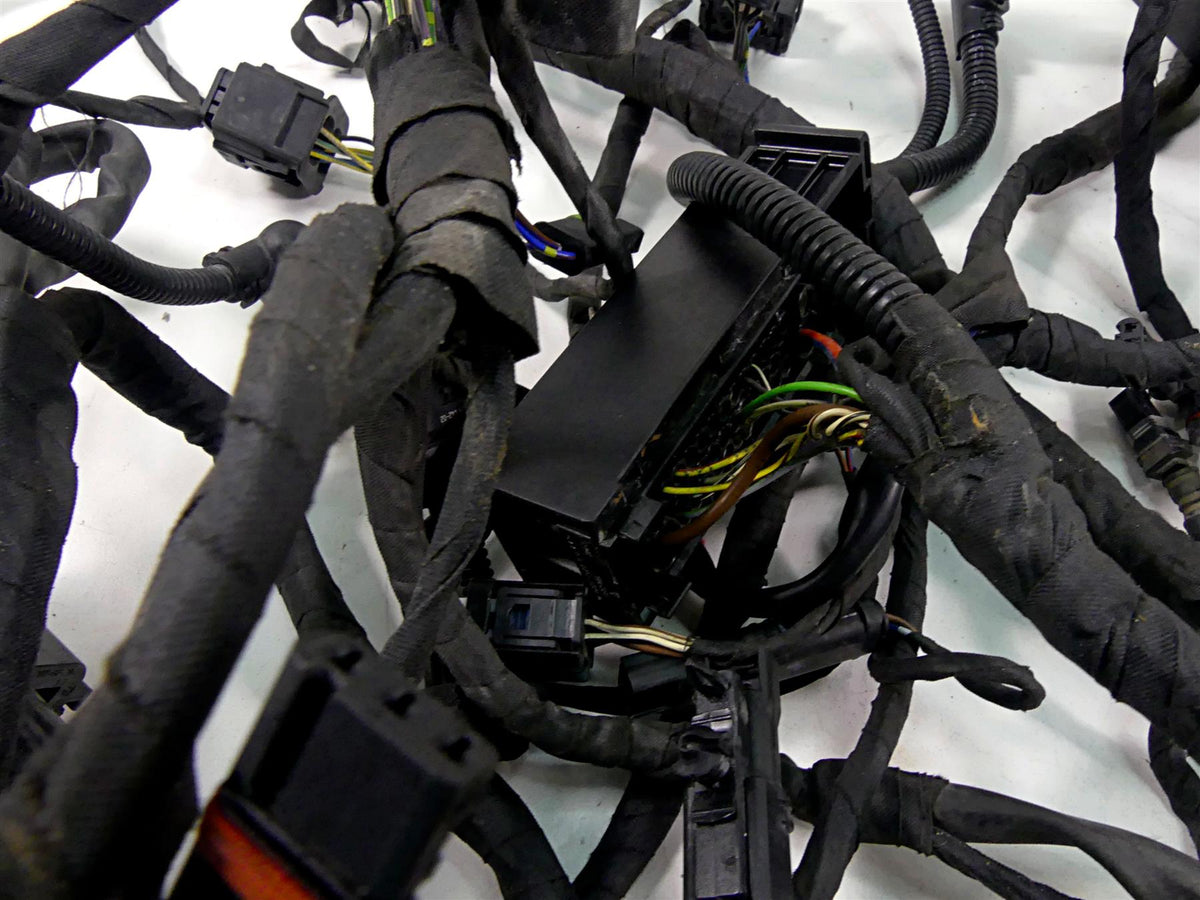 2014 BMW R1200GS K50 Main & Engine Wiring Harness Abs Esa Heat 61118549371 {{ shop.shopifyCountryName }} - Mototech271