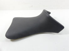 Load image into Gallery viewer, 2009 Buell 1125 CR Front Rider Driver Seat Saddle M0090.02A8 | Mototech271
