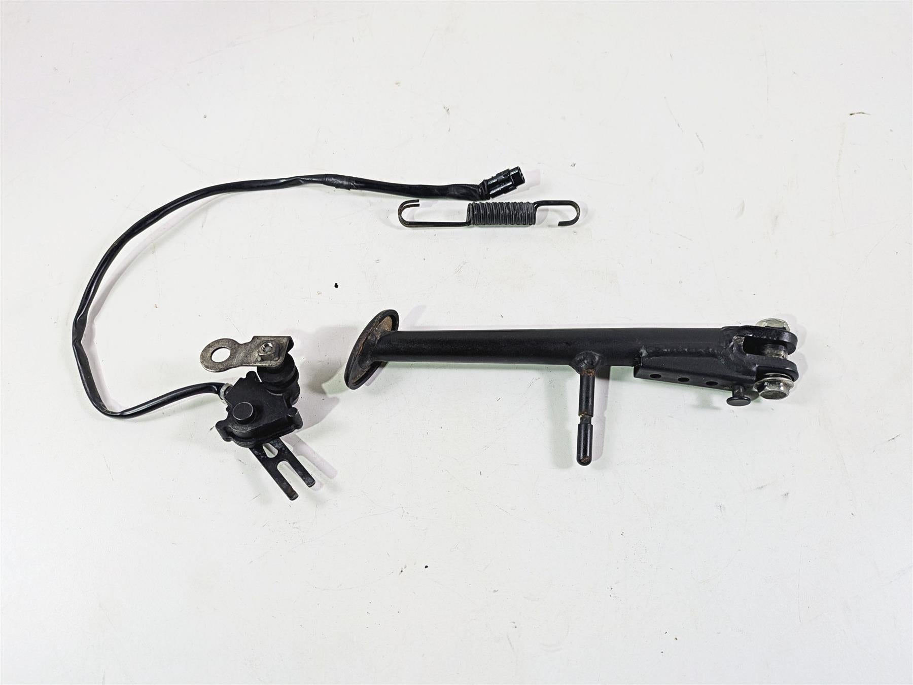 2020 Kawasaki Z900 ZR900 Side Kickstand & Safety Switch Set 34024-0141-18R {{ shop.shopifyCountryName }} - Mototech271