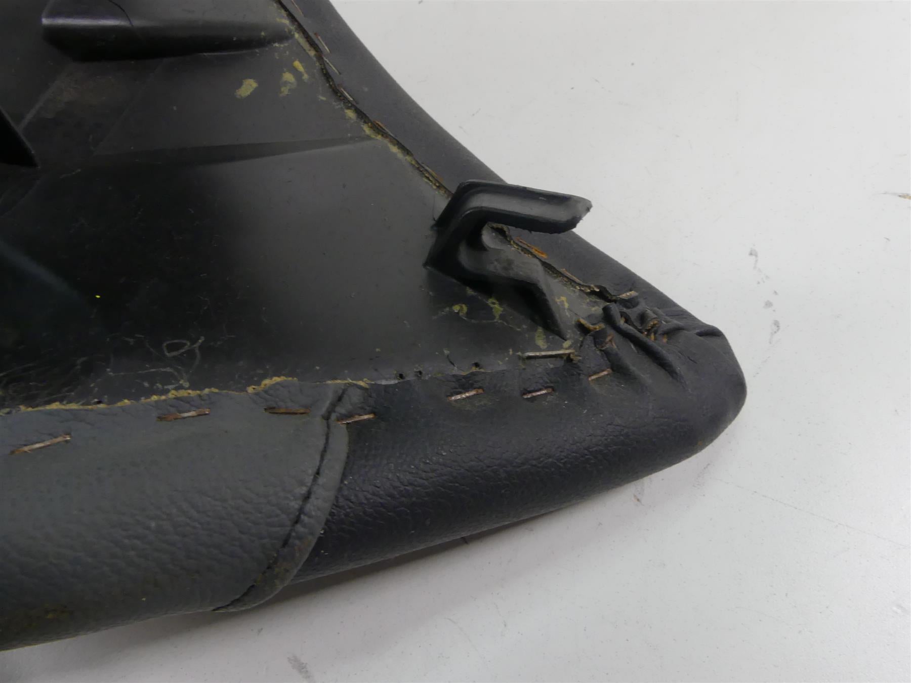 2013 BMW R1200GS K255 Adventure Unheated Front Rider Seat Saddle 52537667725 {{ shop.shopifyCountryName }} - Mototech271