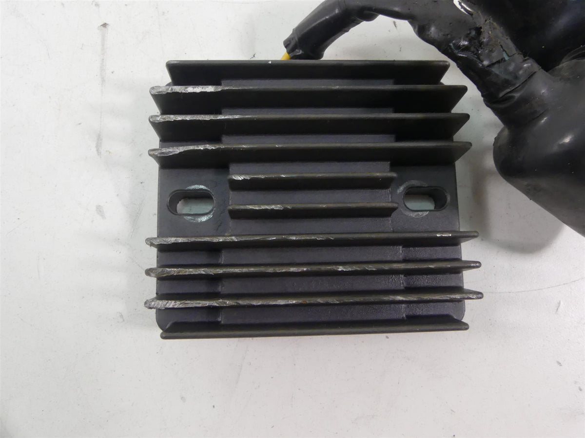 2005 Honda CBR1000RR SC57 Rectifier Voltage Regulator 31600-MEL-013 SH678FB {{ shop.shopifyCountryName }} - Mototech271