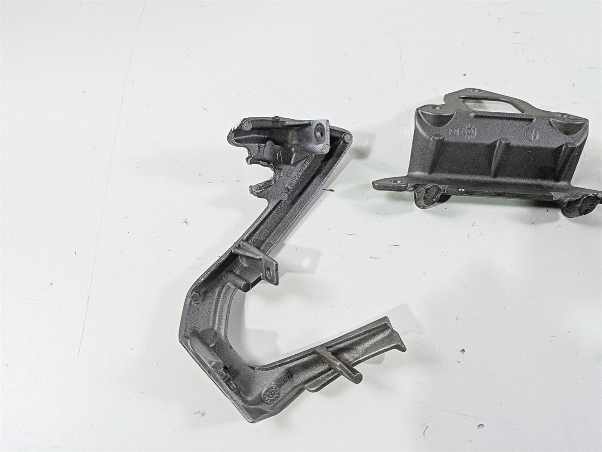 2012 Ducati Streetfighter 848 Headlight Holder Stay Mount Carrier 8291A231AA {{ shop.shopifyCountryName }} - Mototech271
