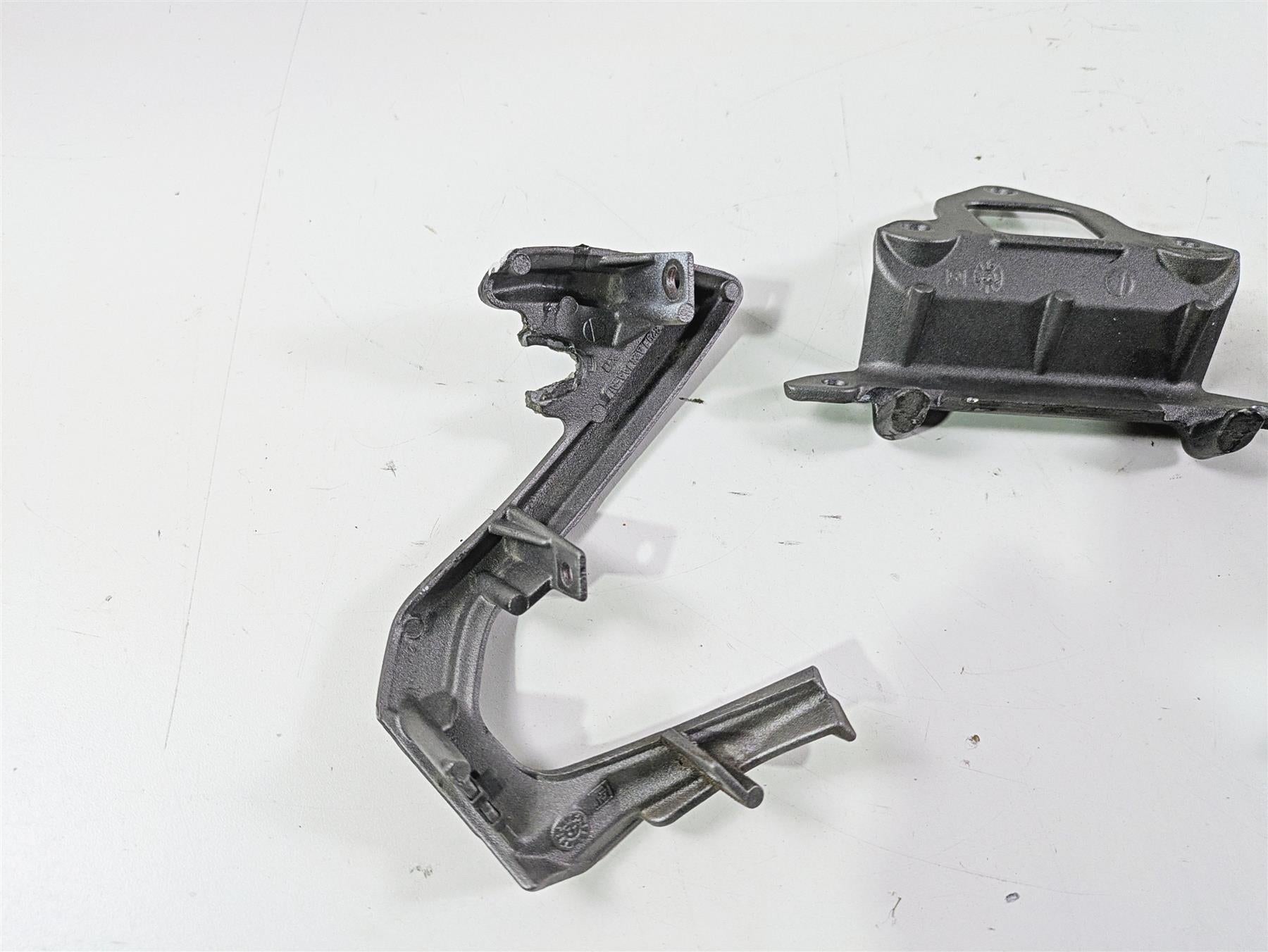 2012 Ducati Streetfighter 848 Headlight Holder Stay Mount Carrier 8291A231AA {{ shop.shopifyCountryName }} - Mototech271