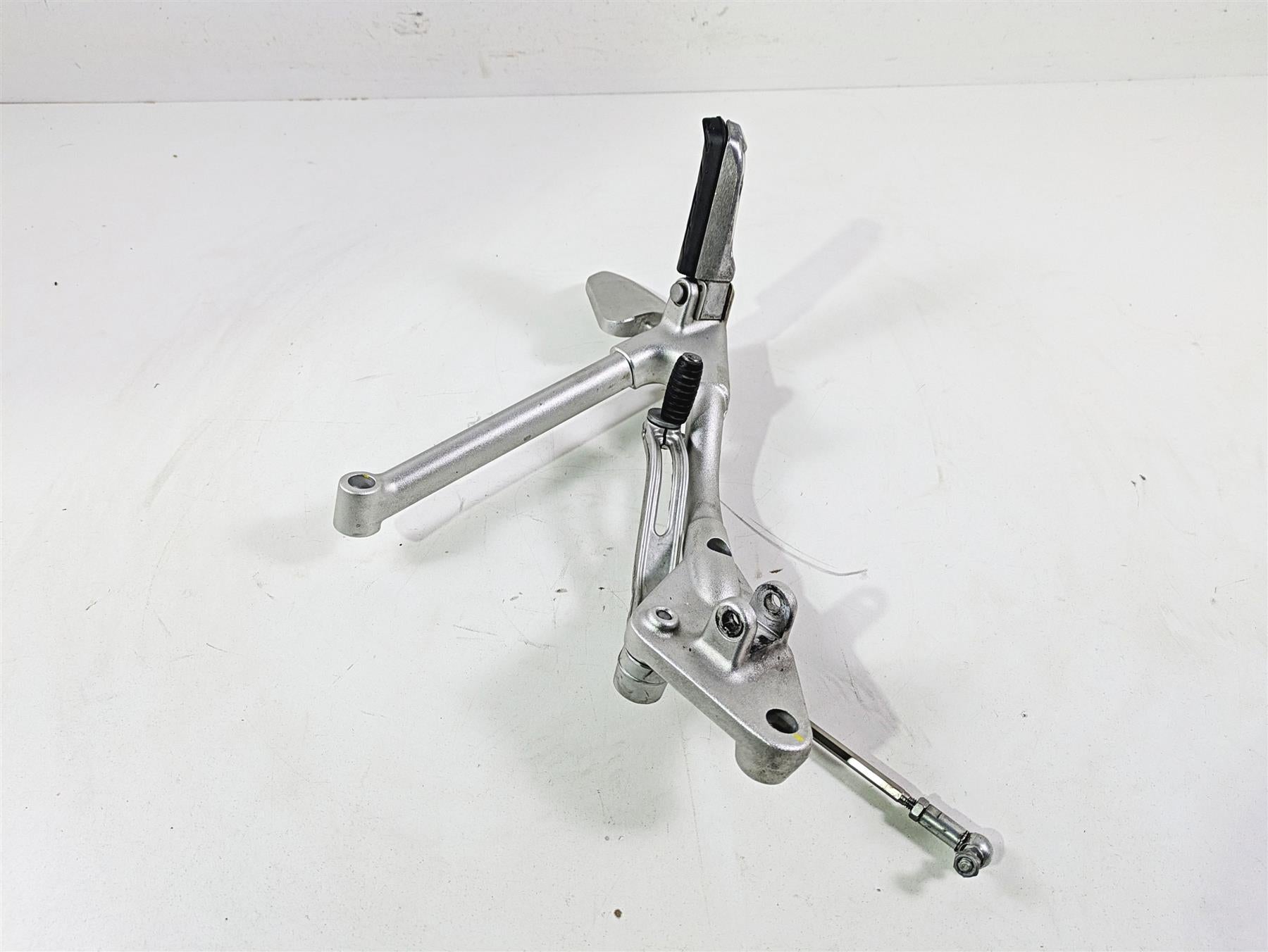 2016 Moto Guzzi Stelvio 1200 8V NTX Left Footpeg Mount & Shift Lever 883103 {{ shop.shopifyCountryName }} - Mototech271