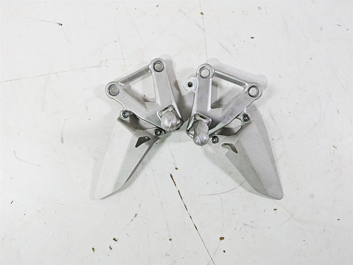 2008 Ducati SBK 1098 S Left Right Rider Footpeg Set 82411231A 82411221A {{ shop.shopifyCountryName }} - Mototech271