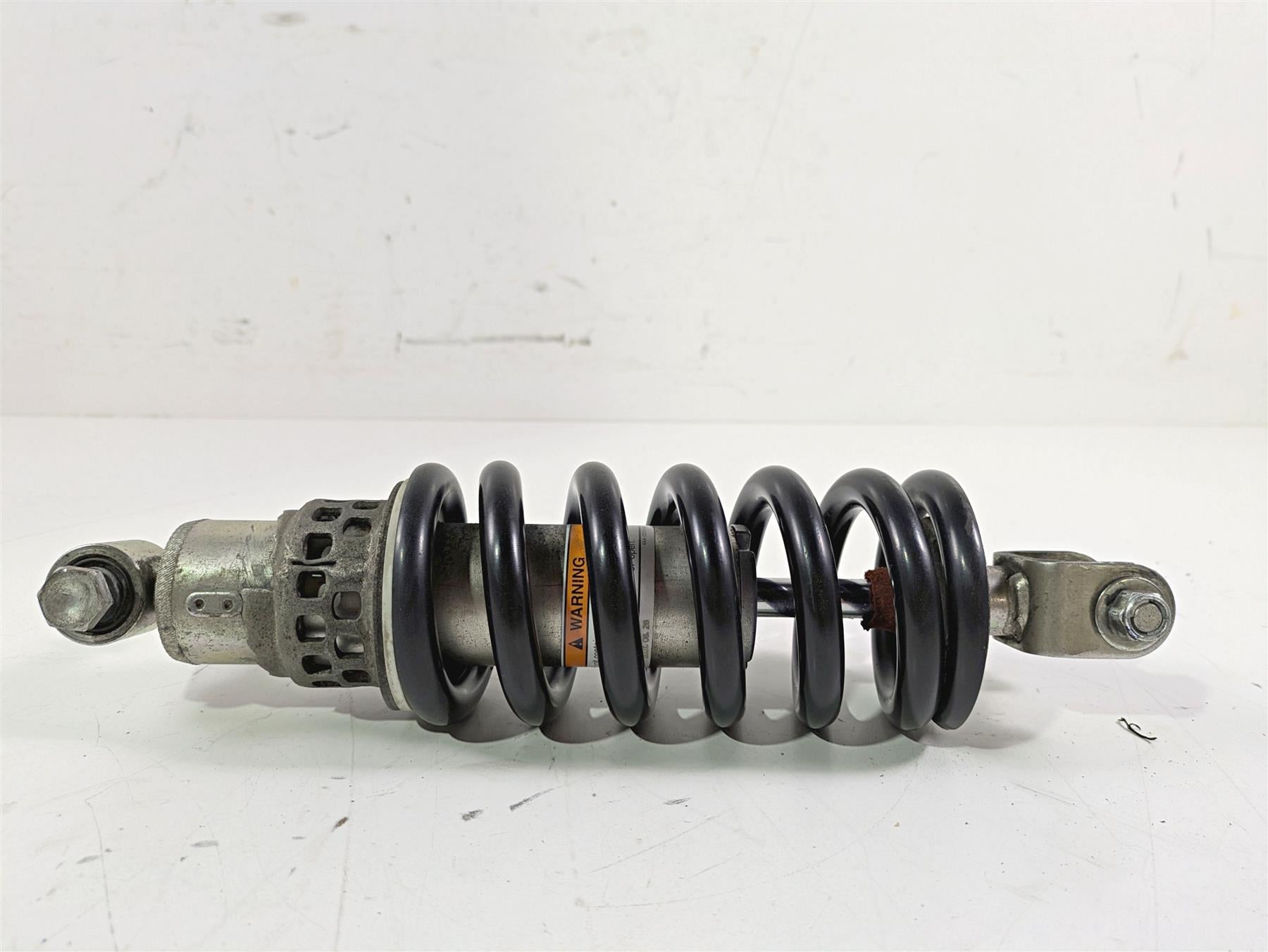 2008 Yamaha XVS1300 V-Star Tourer Rear Damper Shock - Read 3D8-22210-00-00 {{ shop.shopifyCountryName }} - Mototech271