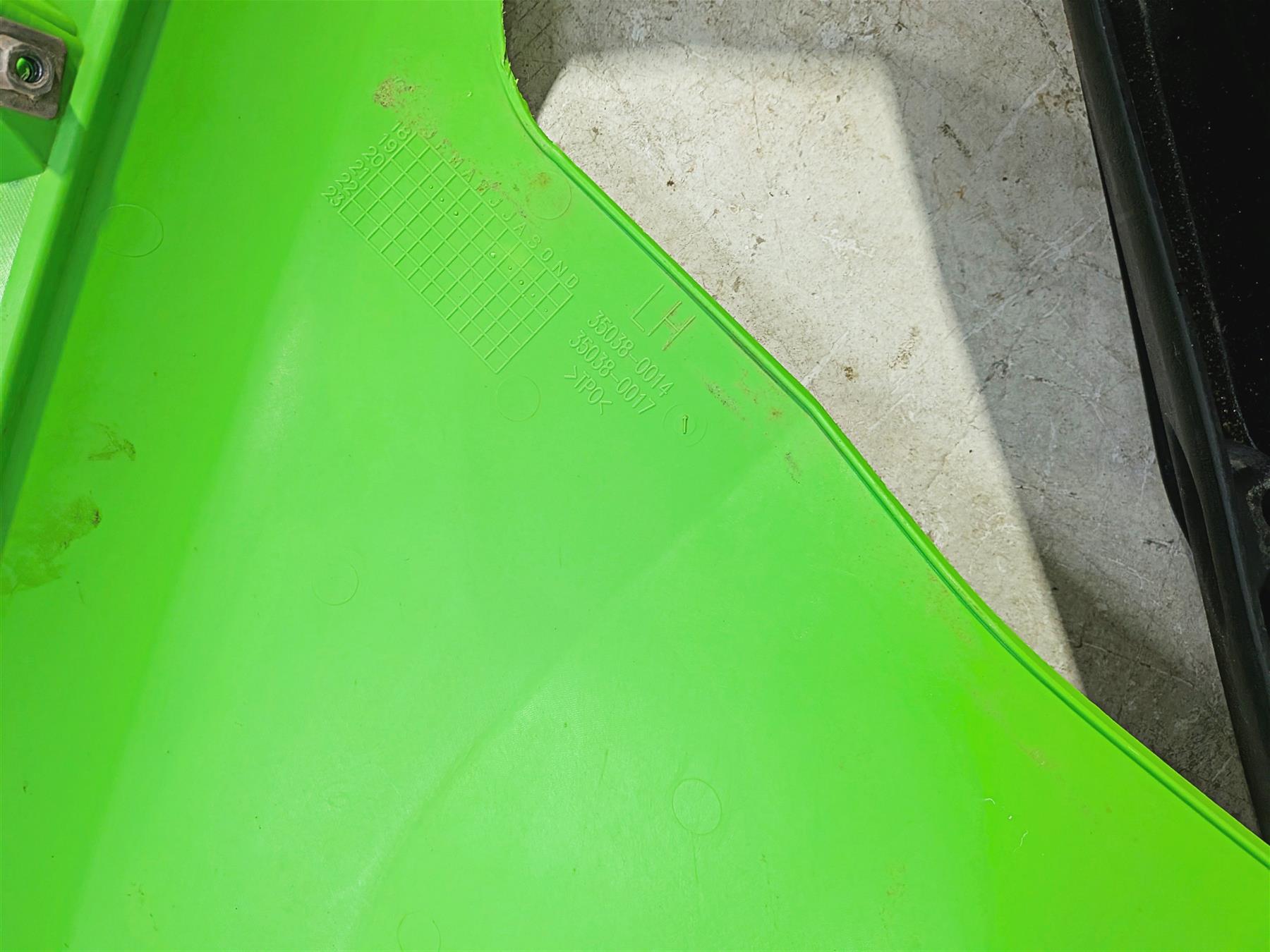 2020 Kawasaki Teryx KRX KRF 1000 Fender Roof Top Hood Grille Plastics 35038-0015-Mototech271