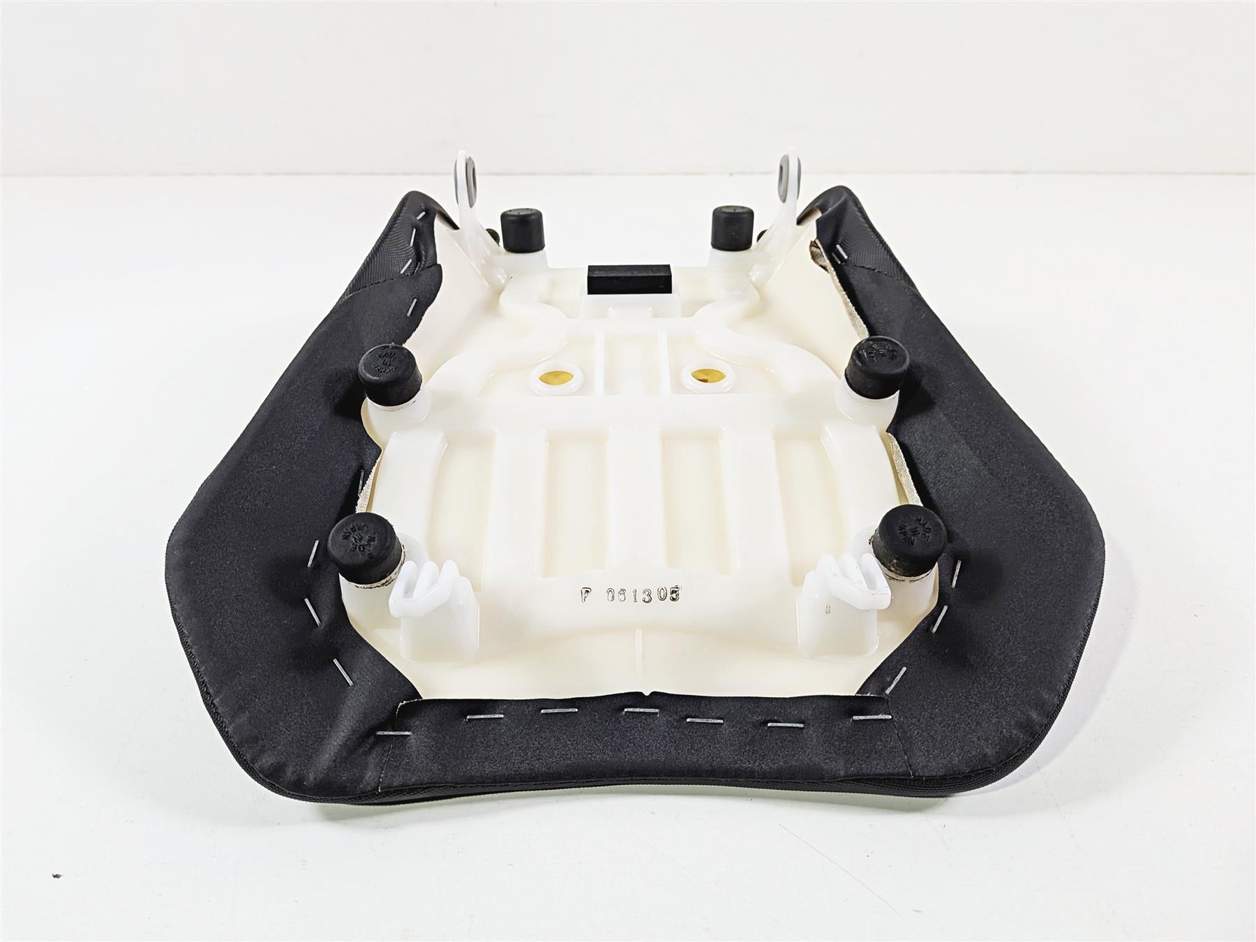 2024 Suzuki GSXR 600 Nice Front Rider Seat Saddle 45100-14J11-DW2 {{ shop.shopifyCountryName }} - Mototech271