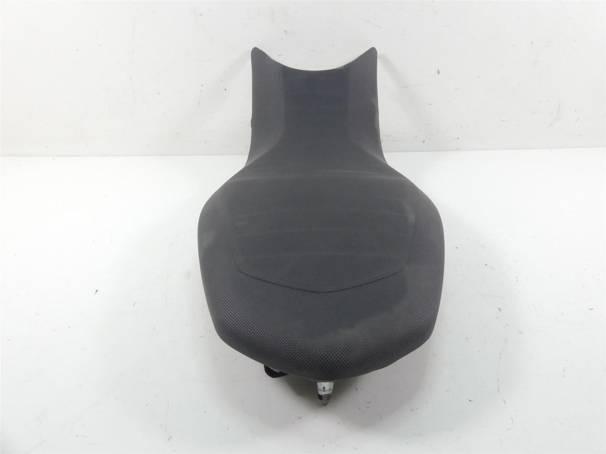 2018 Ducati Hypermotard 939 SP Seat Saddle - Read 59610741C {{ shop.shopifyCountryName }} - Mototech271