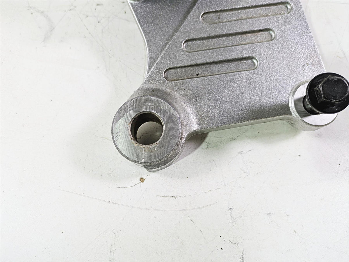 2002 Honda V-Twin VTX1800 C Rear Brake Caliper & Bracket Nissin 43150-MCH-006 {{ shop.shopifyCountryName }} - Mototech271