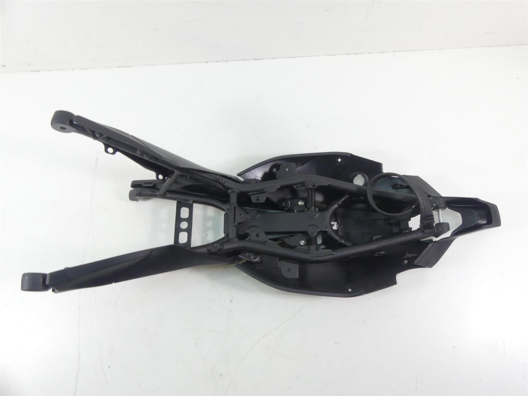 2020 Ducati Panigale V2 Rear Sub Frame Subframe & Inner Fender 47018321BA | Mototech271