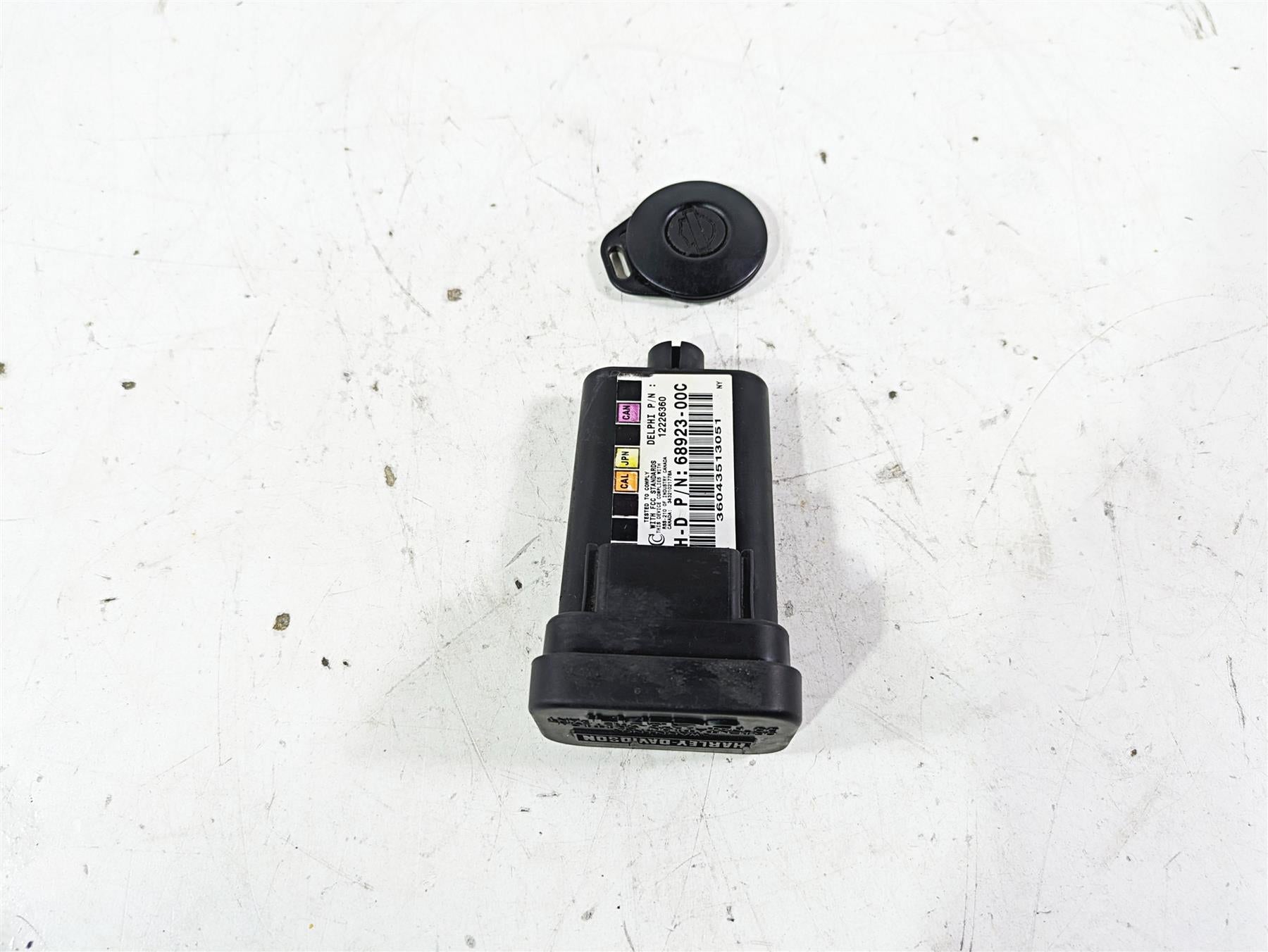 2005 Harley Softail FLSTFSE CVO Fat Boy Tssm Security Module & Fob Set 68923-00C {{ shop.shopifyCountryName }} - Mototech271