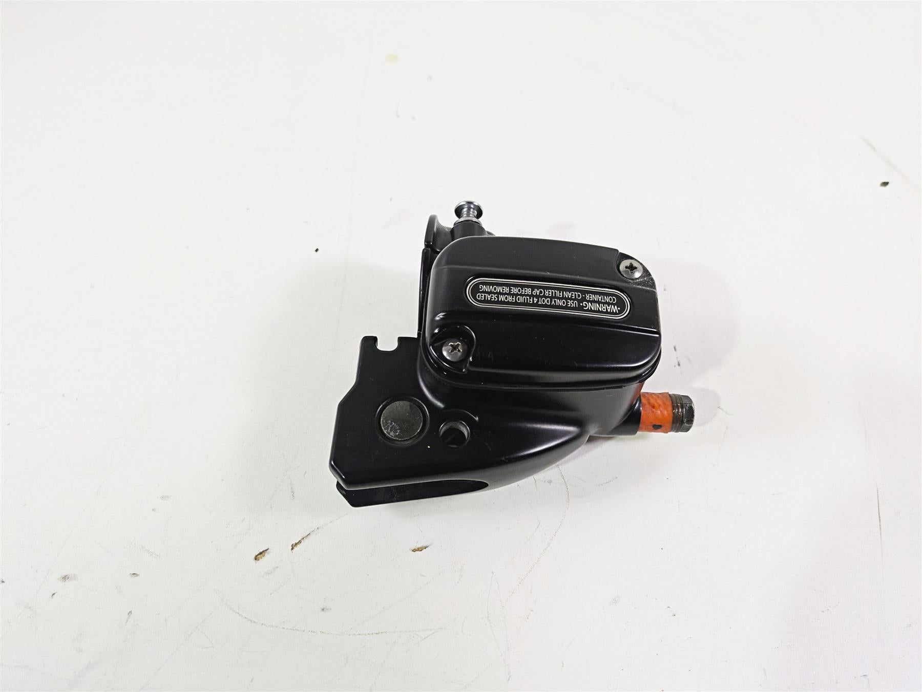 2009 Harley Touring FLHX Street Glide Front Brake Master Cylinder 44551-08F {{ shop.shopifyCountryName }} - Mototech271