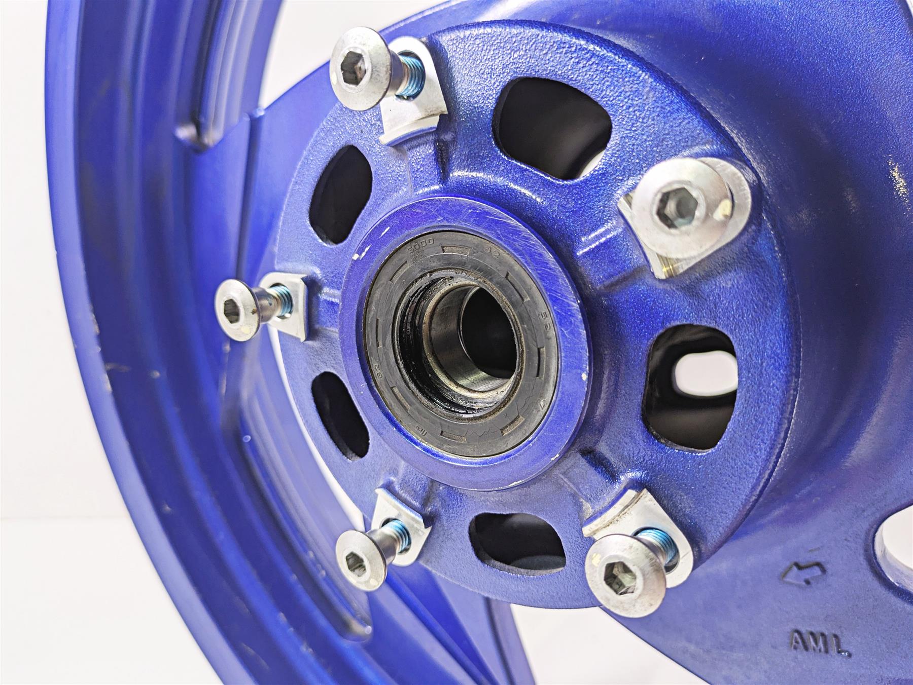 2019 Suzuki M109R VZR1800 Boulevard Front Wheel Rim 18x3.5 READ 54111-48G10 {{ shop.shopifyCountryName }} - Mototech271