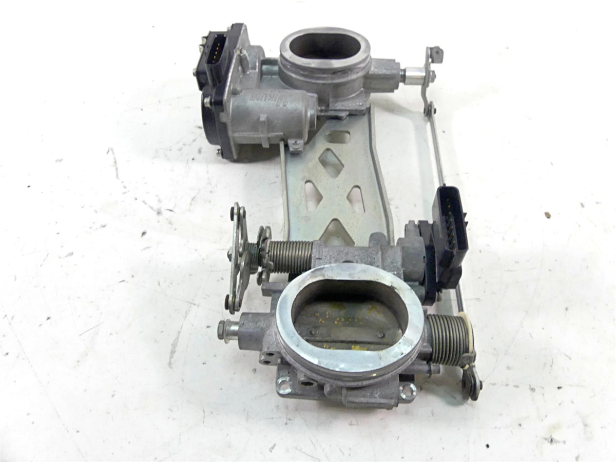 2013 Ducati Diavel Red Mikuni Throttle Body Bodies Set 28240871A {{ shop.shopifyCountryName }} - Mototech271